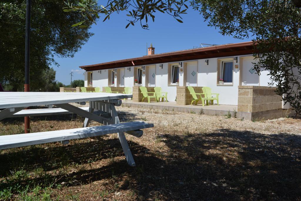 Agriturismo "Terra D'Ulivi" Порто Чезарео Екстериор снимка